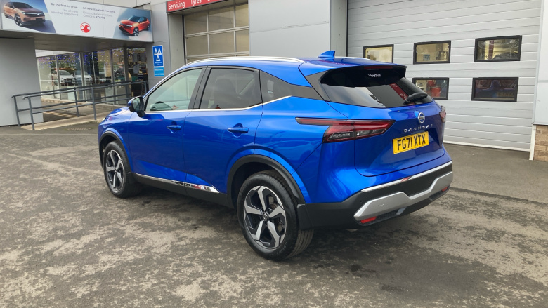 Nissan Qashqai 1.3 DiG-T MH 158 Premiere Edition 5dr Xtronic Petrol Hatchback